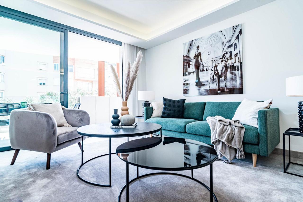 Inf32L- Modern City Apartment, Families Only Estepona Buitenkant foto