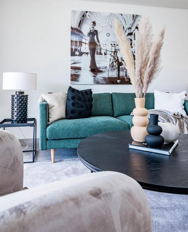 Inf32L- Modern City Apartment, Families Only Estepona Buitenkant foto